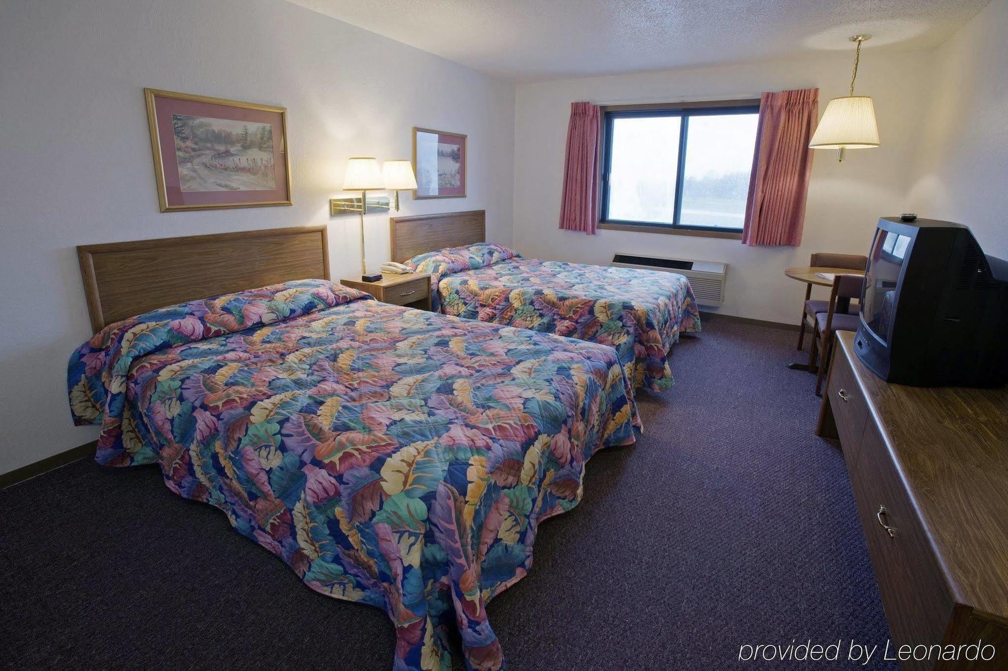 Americas Quality Inn & Suites - Finlayson Exterior foto